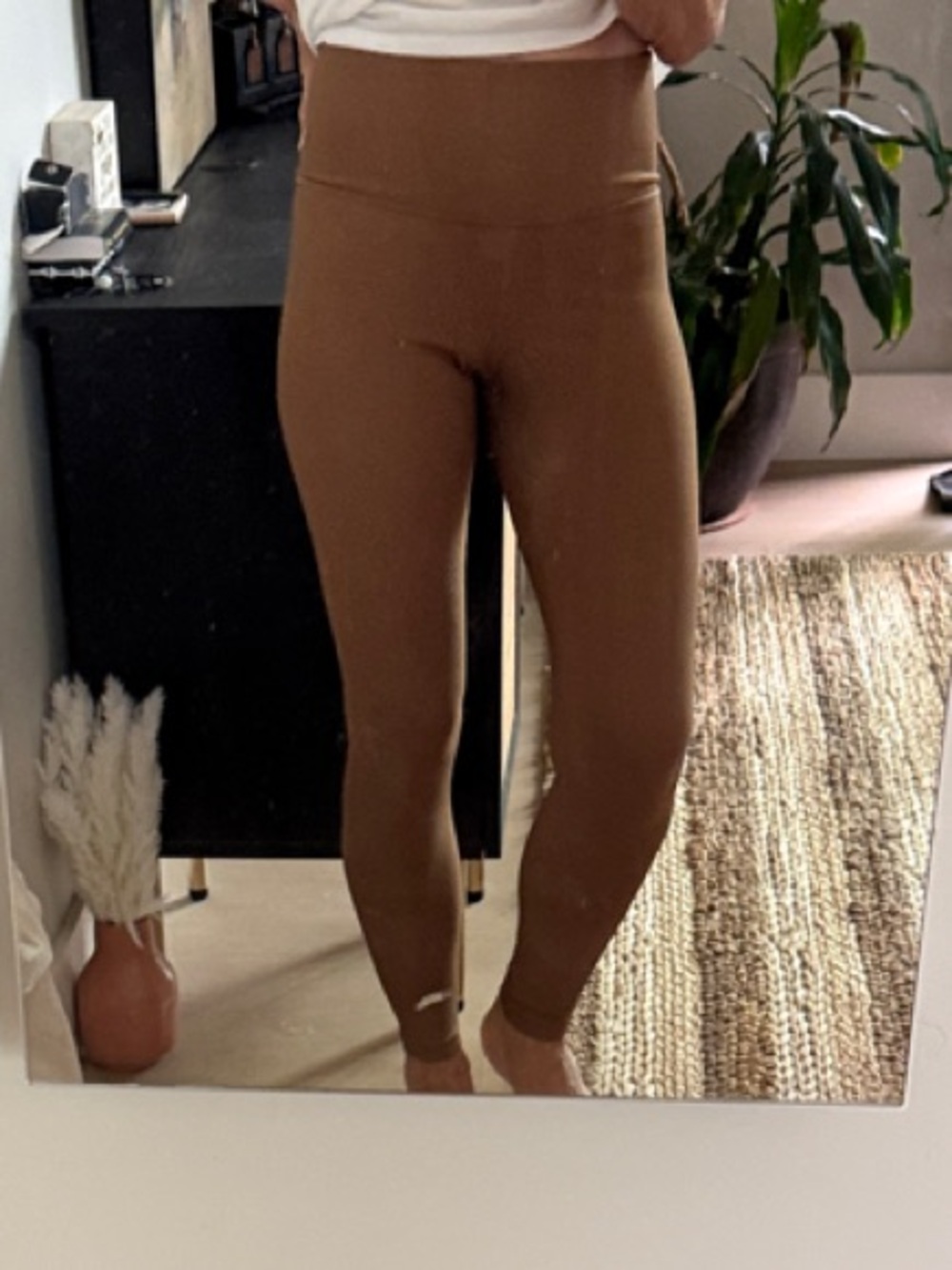 Athletes High-Waist Ribbed Brown Workout Leggings.  Women small